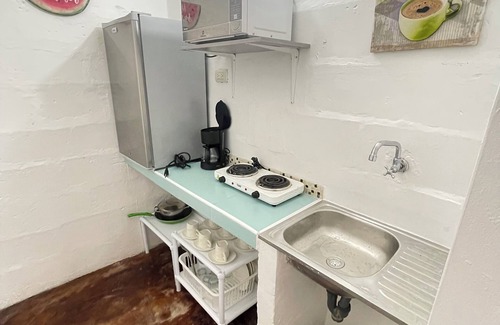 Salinas Apartment | Walking from Chipipe beach studio for 4with AC in charming Salinas