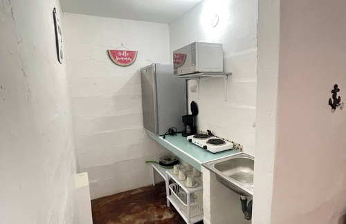 Salinas Apartment | Walking from Chipipe beach studio for 4with AC in charming Salinas