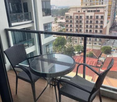 Balibago Apartment | Walking Street Condo Beautiful 1 king bedroom