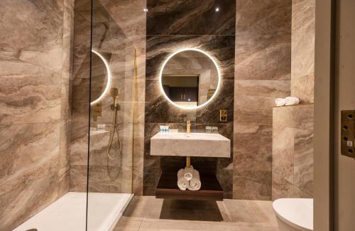 Londonderry Hotel | Walled City Hotel