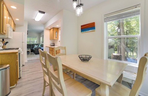 Walloon Lake House | Walloon Lake Getaway w/Fire Pit - Walk to Water!