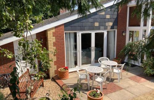 Newton Ferrers House | Walnut Cottage