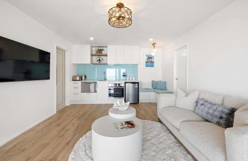 Bell Block Apartment | Wanaka Studio - sea views from your private patio