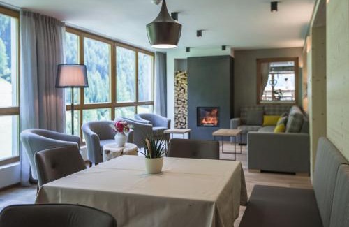 San Giacomo Hotel | Wanderhotel Talblick