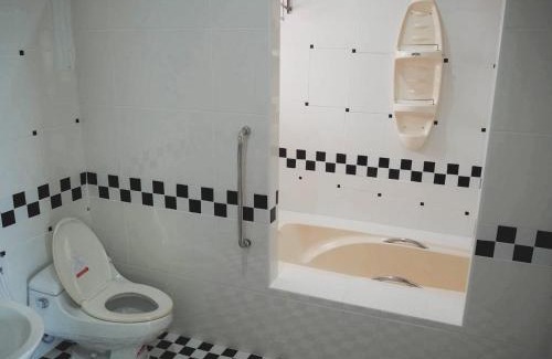 Sam Roi Yot Apartment | Wara Pool Villa Sam Roi Yot