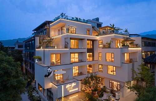 Dujiangyan Hotel | Warm Shore