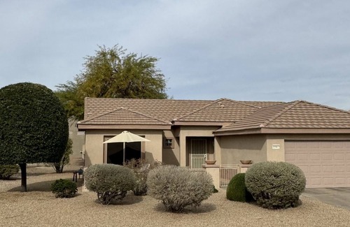 Desert Sage House | Warm Sunshine and Gentle Breezes