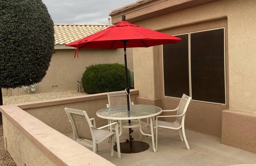 Desert Sage House | Warm Sunshine and Gentle Breezes