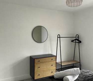 Watford House | Warner Brothers House