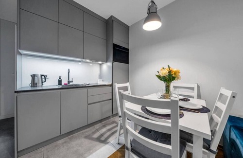 Warsaw Apartment | Warsaw Airport Apt- Parking&Terrace - by Rentujemy