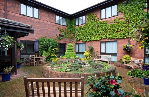 Coventry Hotel | Warwick Conferences - Radcliffe