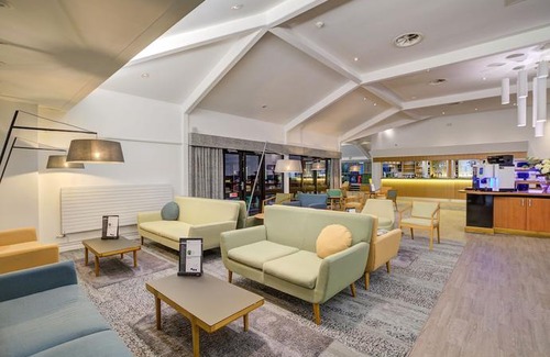 Coventry Hotel | Warwick Conferences - Radcliffe