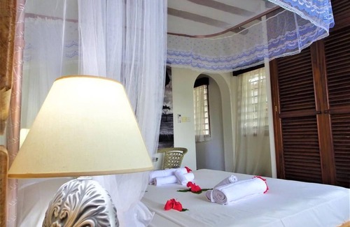 Watamu Bed & Breakfast | Watamu, nestled between pristine beaches and lush tropical forest