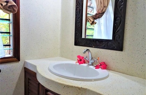 Watamu Bed & Breakfast | Watamu, nestled between pristine beaches and lush tropical forest