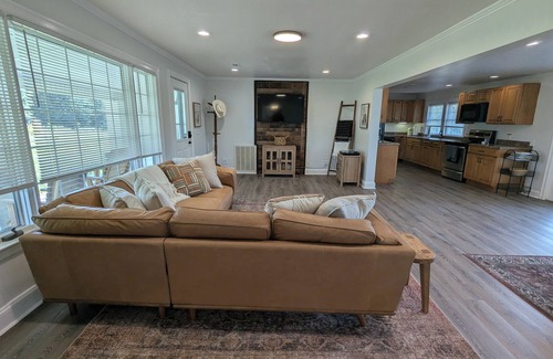 Johnson City Other | Watauga Flats Farm – A Working Farm Stay with Rustic Charm & Modern Comfort!