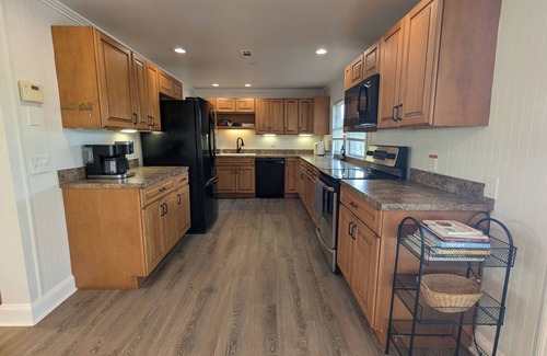 Johnson City Other | Watauga Flats Farm – A Working Farm Stay with Rustic Charm & Modern Comfort!