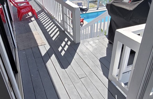 Discovery Bay Villa | Waterfront 3BR Villa w/Pool + Canal Views + Parking
