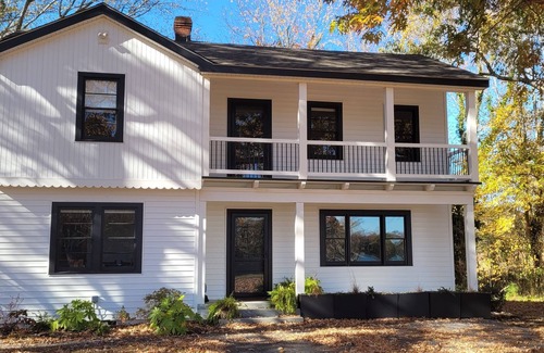 Kilmarnock Cottage | Water front estate on farm cidery. Pet friendly with inviting private beach.