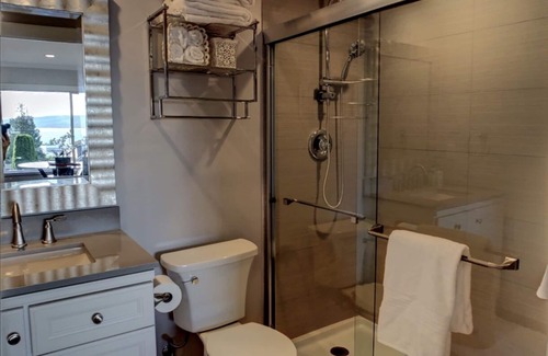 Des Moines House | Water views from Saltwater Suites