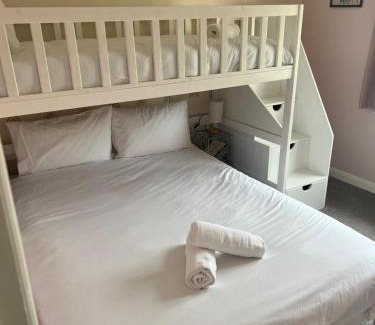 Londonderry House | Waterfoot House