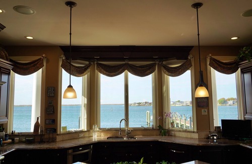 Massapequa House | Waterfront 4 bedroom home in Massapequa, New York for Bethpage Black Ryder Cup