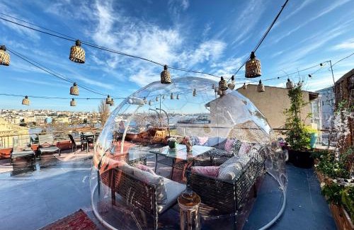 Istanbul City Center Apartment | Waterfront Apartment by the Tram- Terrace with Dome & Golden Horn View in Fatih