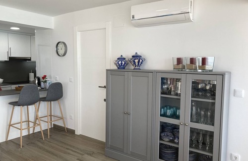 Benidorm Apartment | Waterfront apartment Levante beach , in waterfront promenade. Great views