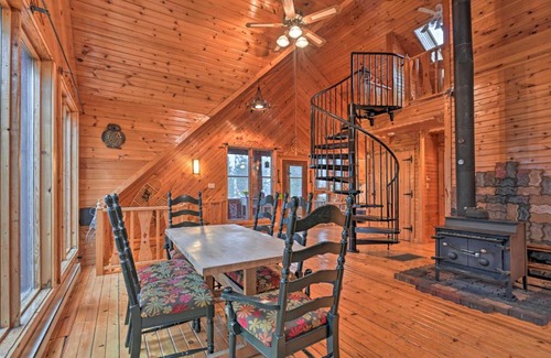 Arkdale House | Waterfront Arkdale Retreat 2 Acres with Deck and View