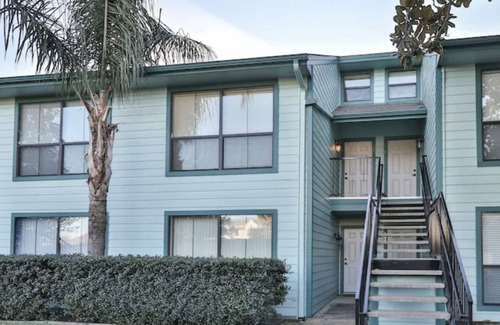 Seven Coves Condo | ⛱ Waterfront Balcony ☀️ Jacuzzi Suite❤️Sleeps 10❤️