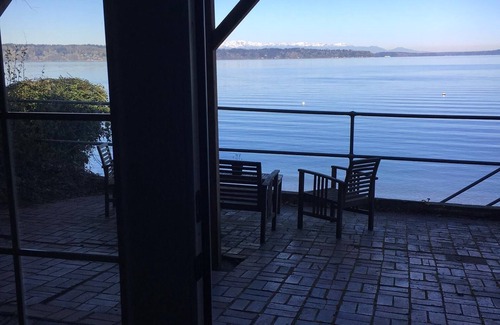 Three Tree Point Apartment | Waterfront Beach Apartment 15 Min From Seattle