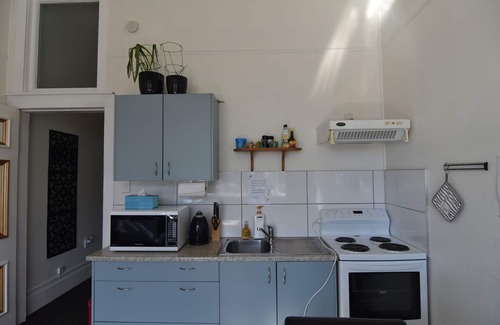 Oriental Bay House | Waterfront Beach house