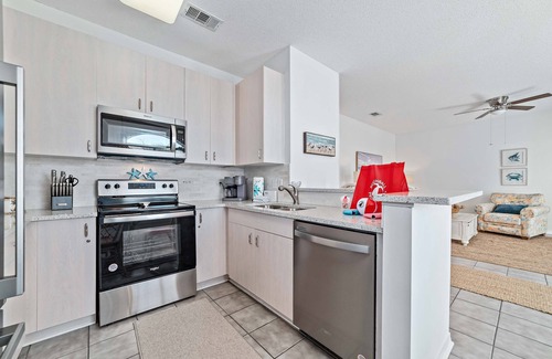 Orange Beach Condo | WATERFRONT CONDO, EASY WALK TO SANROC CAY MARINA, CHARTER FISHING