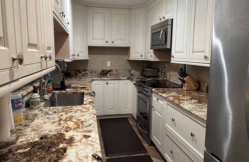 Eastport Condo | Waterfront Condo- Eastport Annapolis- Next to Spa Creek Draw Bridge & AYC