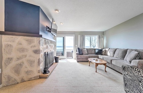 Dewittville Condo | Waterfront Dewittville Condo w/ Furnished Balcony!