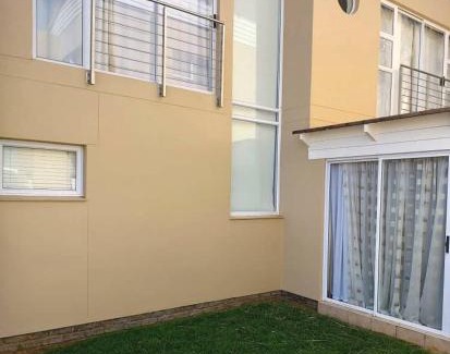 Vineta Villa | Waterfront E11
