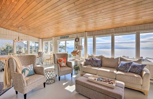 Ferndale House | Waterfront Ferndale Home Deck and Beach Access