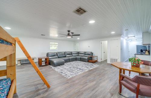 Hoyt House | Waterfront Lake Eufaula Home Dock and Beach Access!