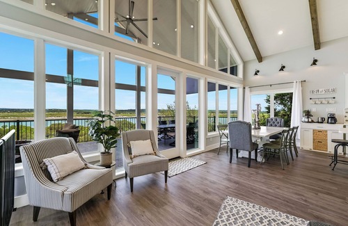 Canyon Lake House | WATERFRONT Lake House ~ Rent our boat at the marina!