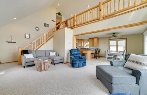 Tawas City House | Waterfront Lake Huron Home - Private Beach!