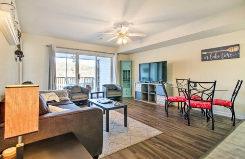 Lakeland Apartment | Waterfront Lake Ozark Condo with Boat Slip!