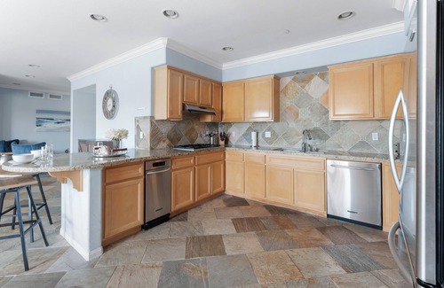 Channel Islands Condo | Waterfront Living - Beautiful Oxnard Marina