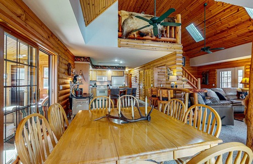 Necedah House | Waterfront Log Cabin Retreat with Private Boat Dock, Gas Grill, Fire pit & WIFI