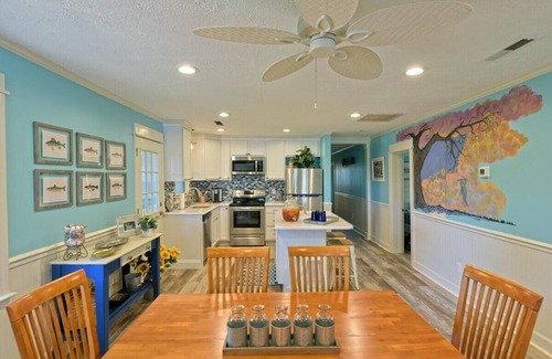 Murrells Inlet House | Waterfront + on Marshwalk w/Dock, Yard & Grill