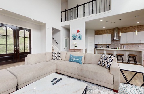 Dickinson Villa | Waterfront Retreat Getaway with Gameroom Firepit Fishing Kayaks