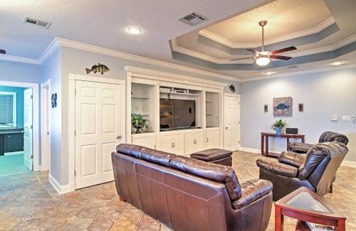 Slidell House | Waterfront Slidell Home with Boat Dock and Canal View!