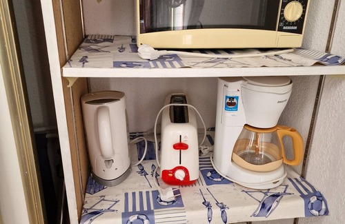 Cavaliere Beach Apartment | Waterfront studio on CAVALIERE beach