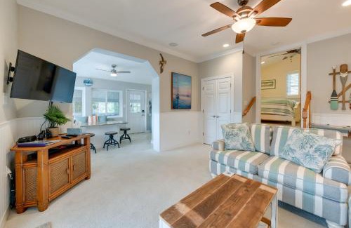 Topping House | Waterfront Topping Vacation Home with Boat Dock!