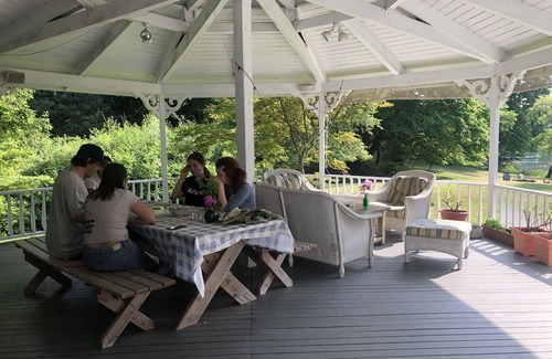 Shelter Island Heights House | Waterfront Victorian farmhouse with heated pool and deepwater dock