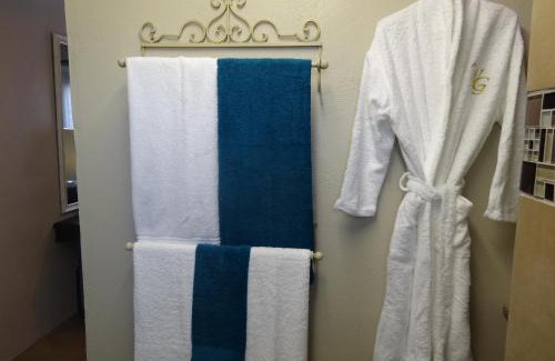 Rustenburg Cabin | Waterglen Guest Lodge