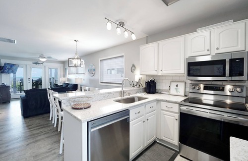 Holden Beach Condo | "Waters Edge 429-D" - Oceanfront Condo w/Community Pool, 2 Bedrooms/2 Bathrooms